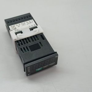 PXR3-NAY1-5V Control de temperatura